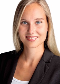 Louisa_Schloussen