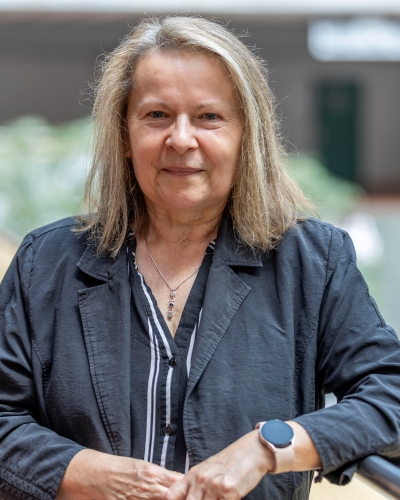 Prof. Dr. Carmen Thiele